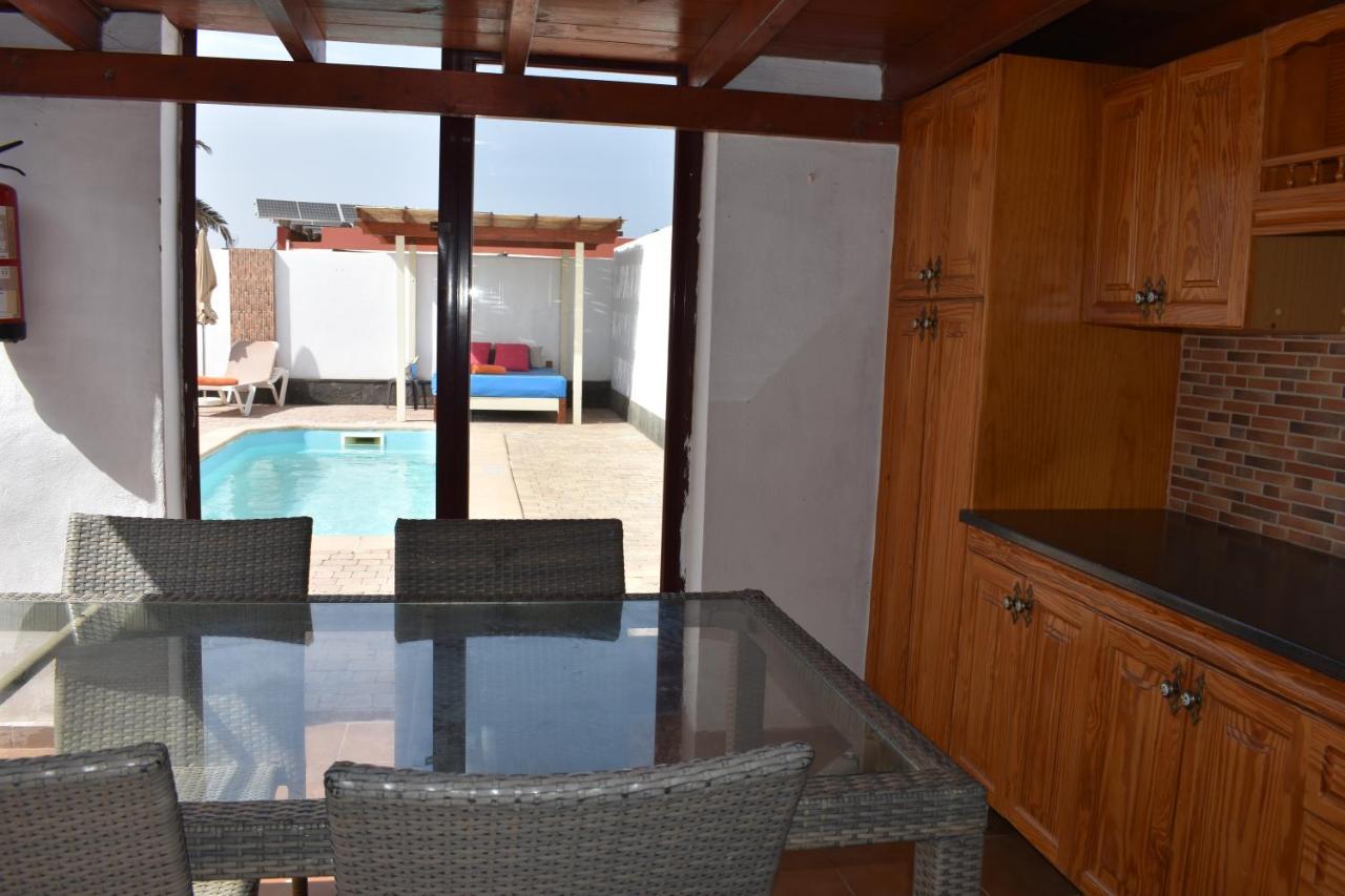 Villa Experience Heated Salty Water Pool 科斯塔卡莱塔 外观 照片
